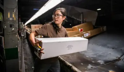 UPS cut workforce by 48,000 to reduce expenses by $3.5 billion