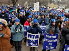 Judge dismisses parents’ second attempt to sue Newton teachers after strike